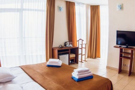 Полулюкс Семейный 2-местный